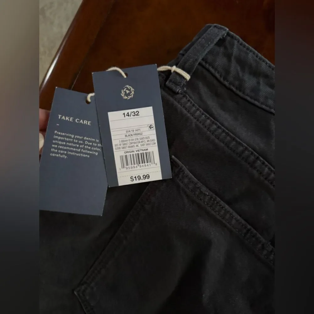 UNIVERSAL THREAD Women's Black Vintage Stretch Cut-Off Midi Jean Shorts NWT 14 - Picture 6 of 7